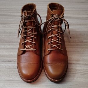 Classic Tan Leather Men's Boots